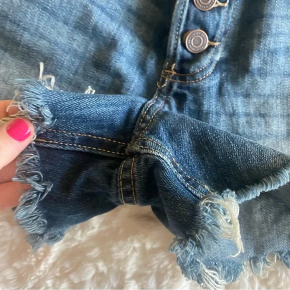 Lucky Brand The Cut Off Shorts - Picture 5 of 10